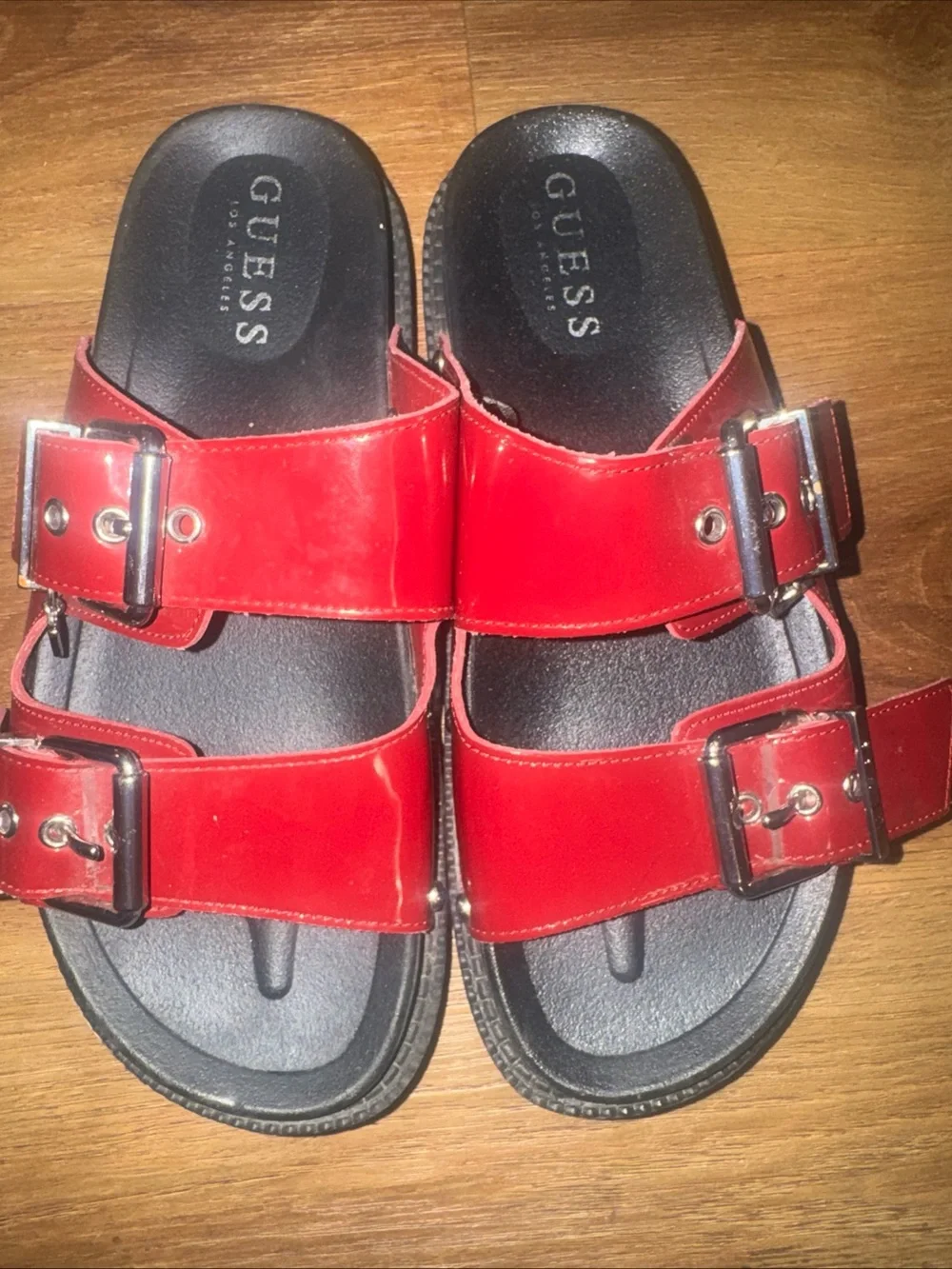 Guess Chunky Sandals Womens 5.5 Strappy Buckle Patent Leather Dark Red Romantic